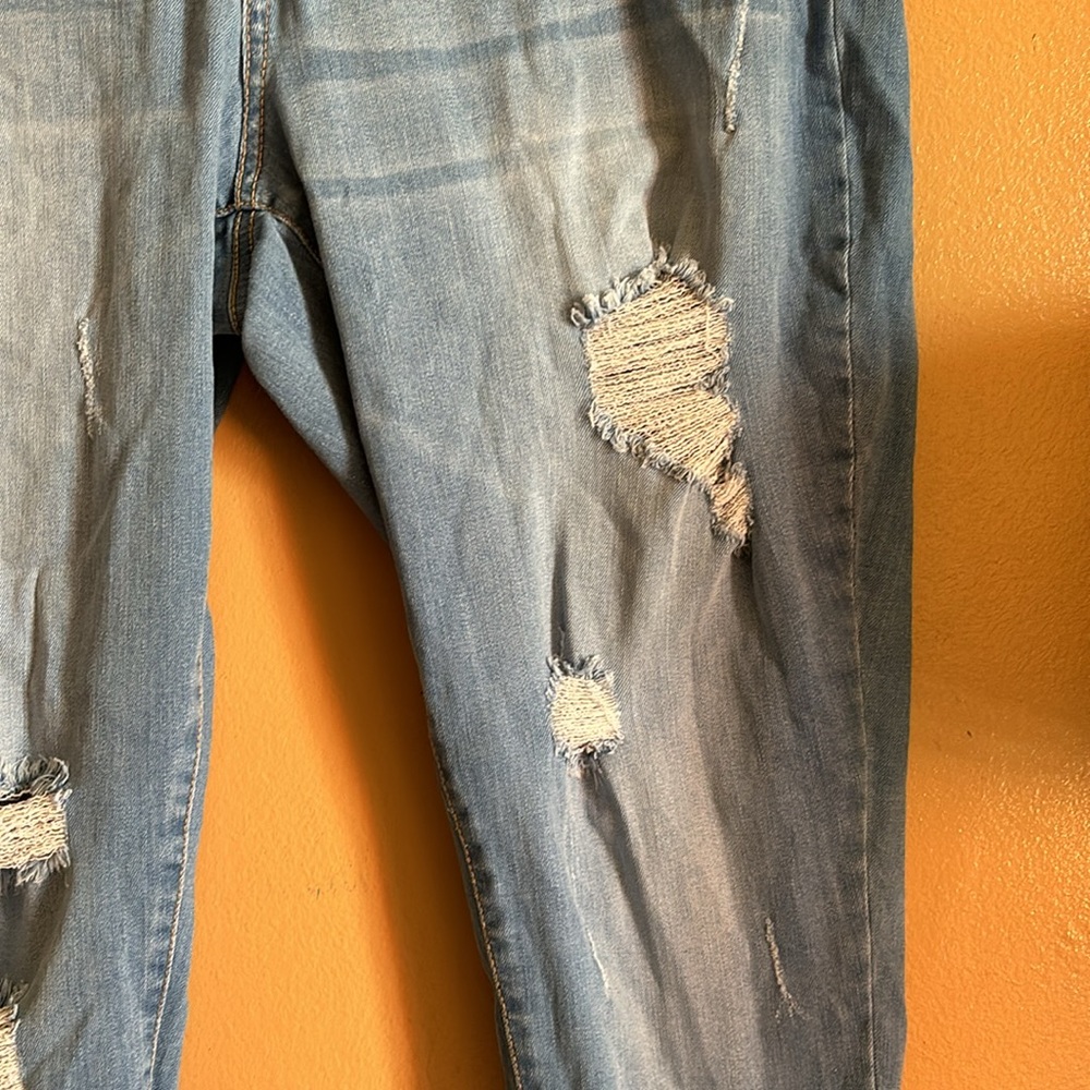Plus Size Ripped Jeans - Picture 2 of 10